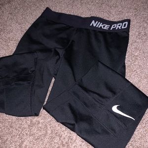 Nike Pro 3/4 leggings